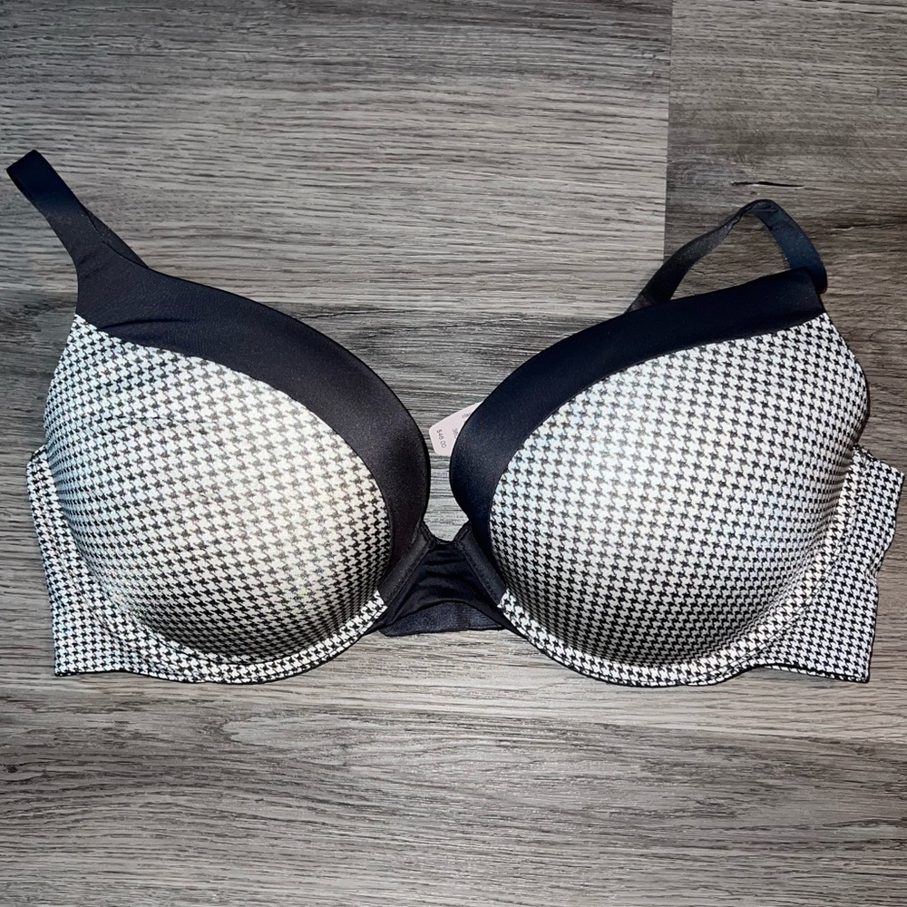 Victoria’s Secret Bra